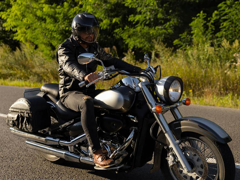 五甲重型車借錢